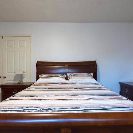 The Comfort Stay At City Of Pickering Ngoại thất bức ảnh